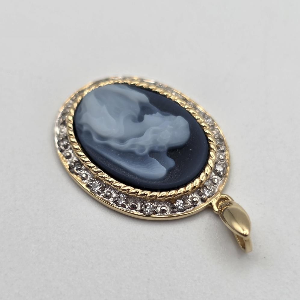 14K Yellow Gold Oval Blue Agate Angel Praying Cameo & Diamond Outline Pendant