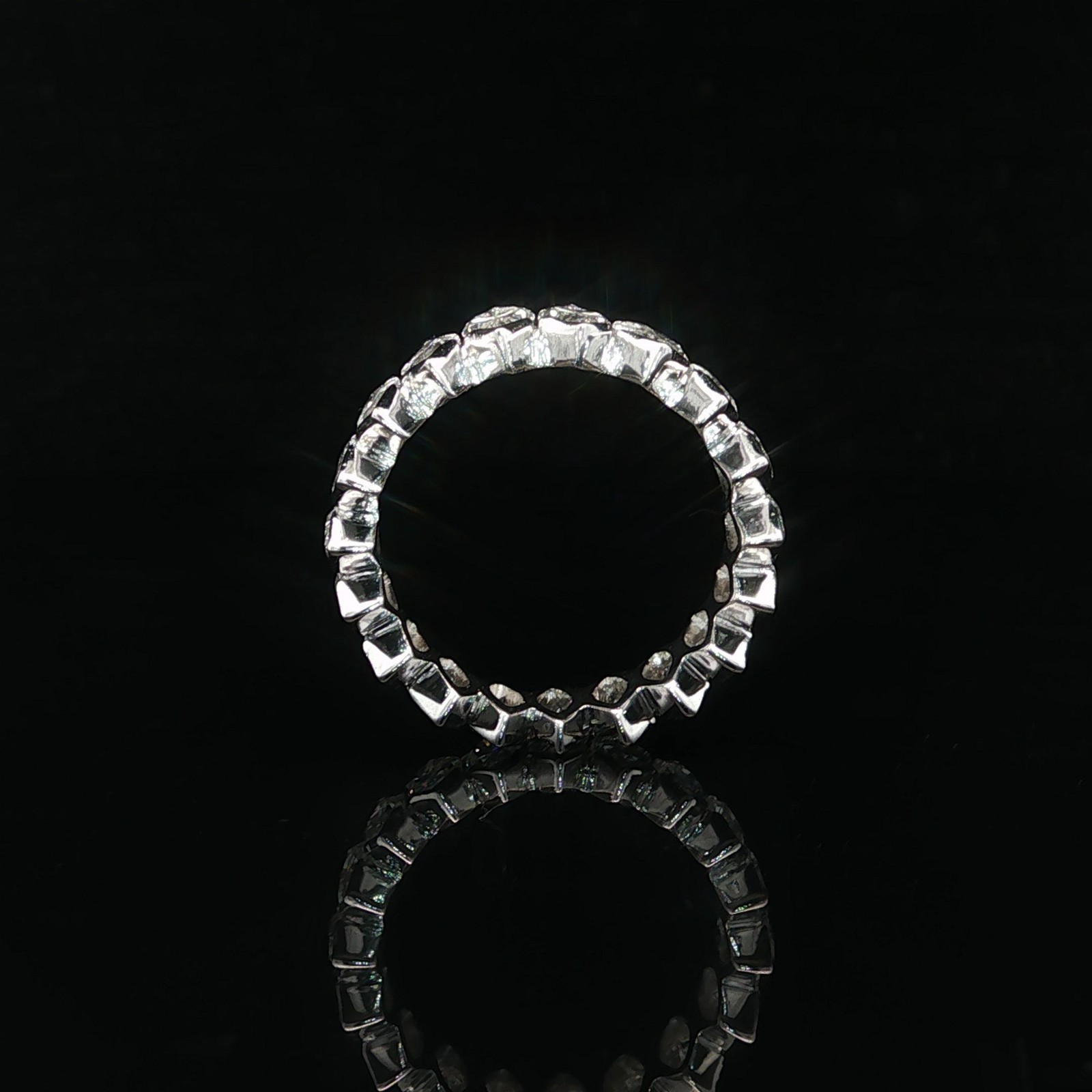 Vintage Platinum 5.5ct Marquise Diamond Channel V Prong Band Ring