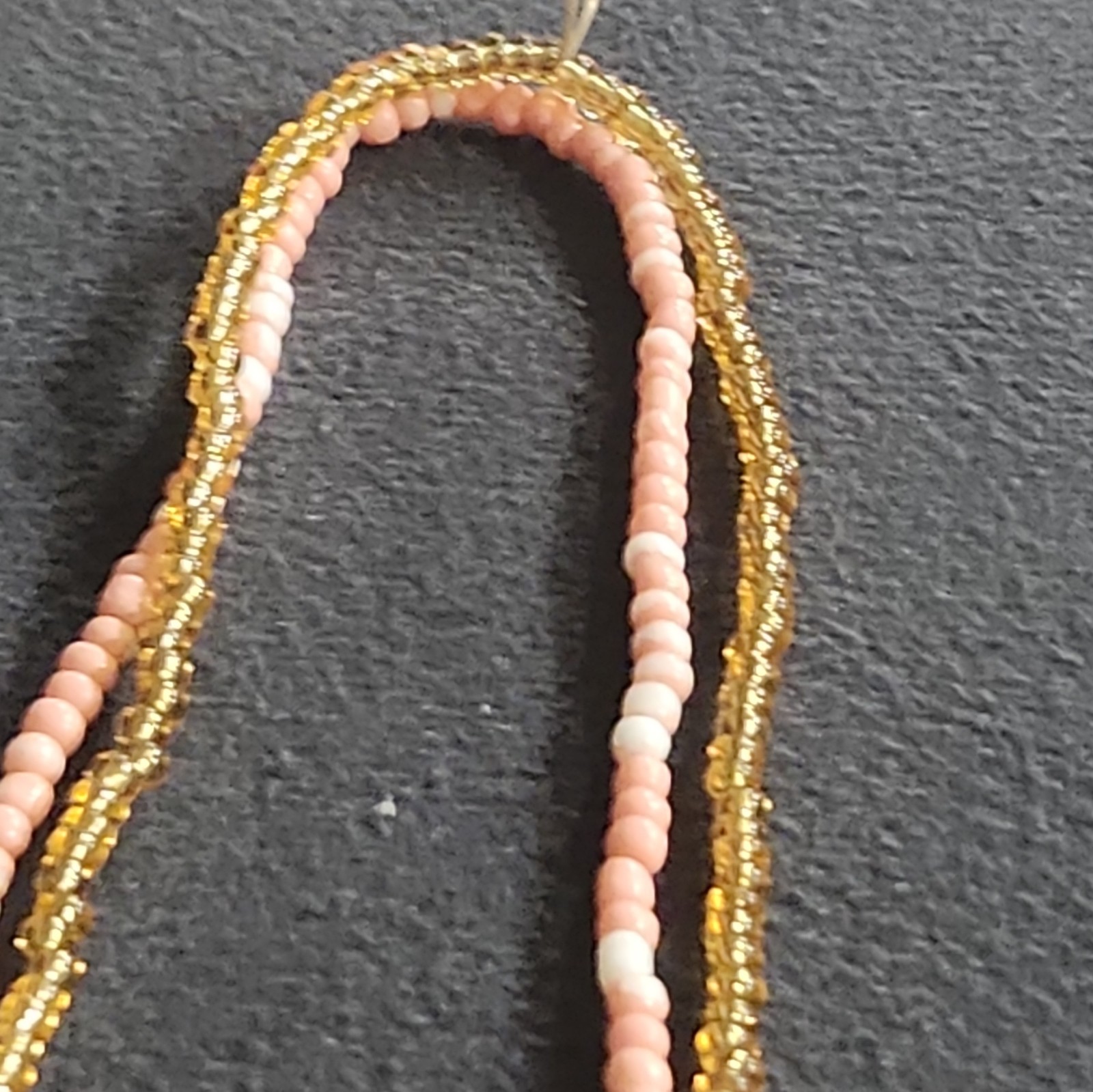 Pink Gold Tone Glass Seed Bead Strand Stretch Necklace Bead No Clasp