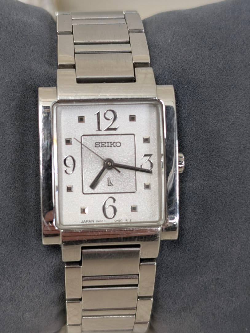 ✨️SEIKO LUKIA✨️ Analog Wristwatch, Silver