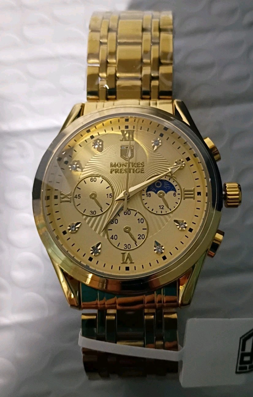 69- Invicta Montres Prestige Gold Luxury Watch MPW-0061 40 MM Men’s Watch