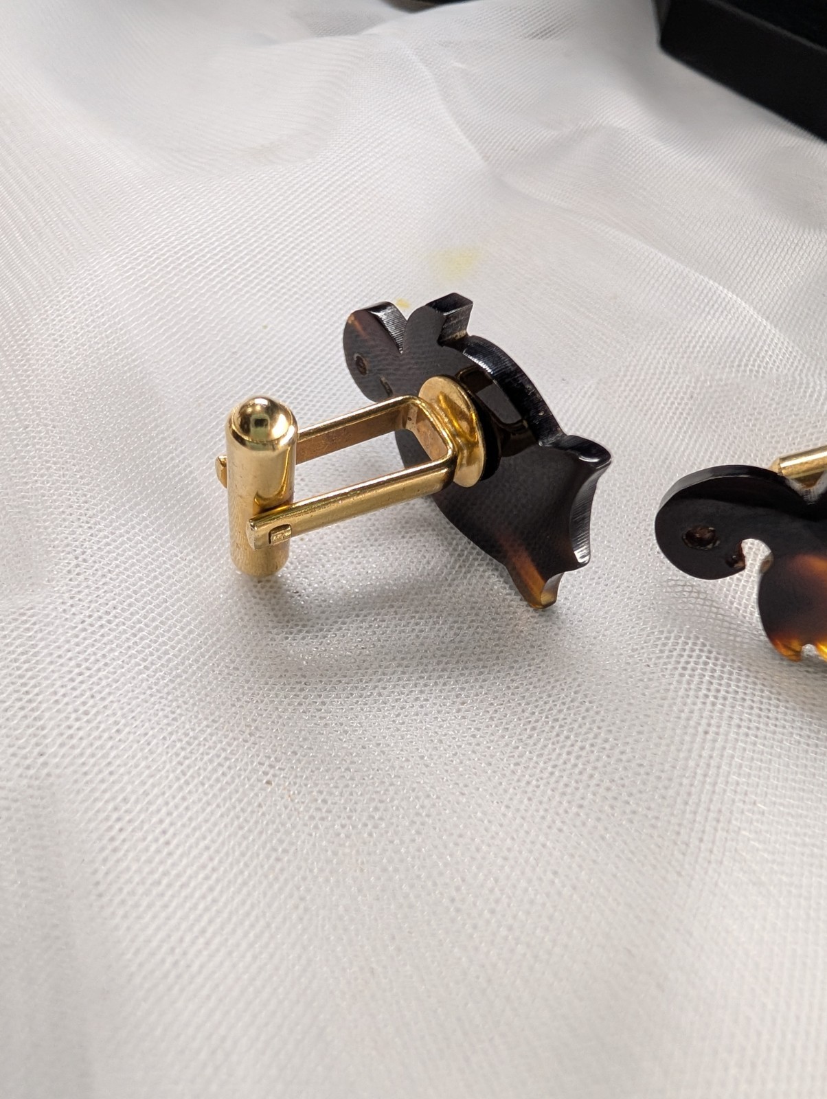 Vintage Cufflinks Lot 2 Pairs Red Stone Square & Faux Tortoiseshell Turtle Motif
