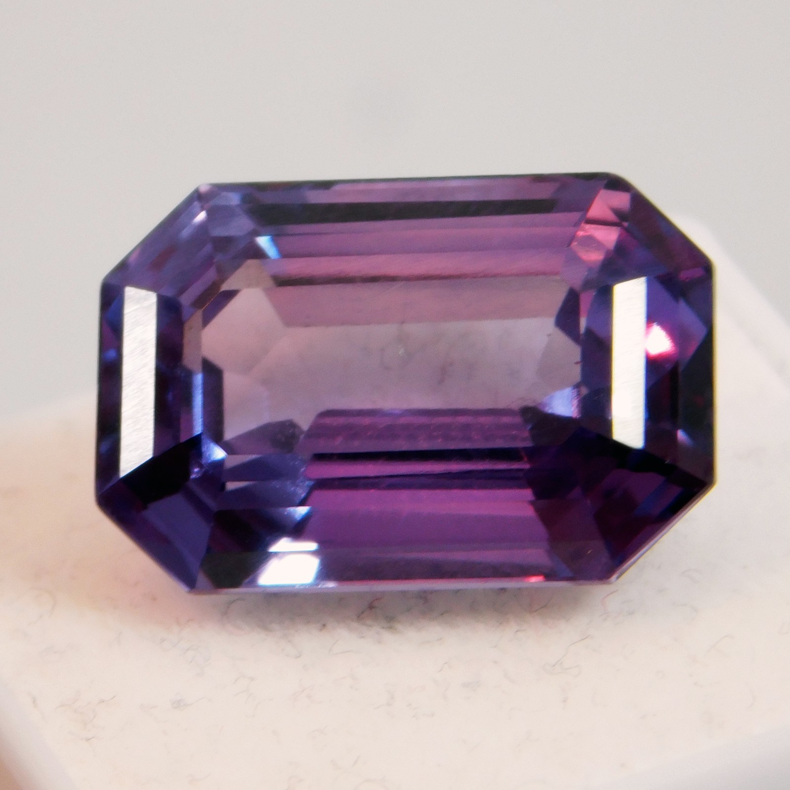 20.00 Ct Natural Color Change Alexandrite Emerald Cut Certified Loose Gemstone