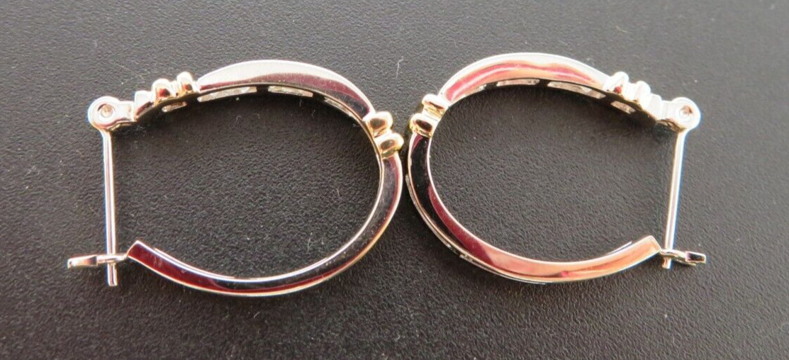 14KK 2TONE DIAMOND HOOOP EARRINGS 0.25 tcw 3.66 grams (AI-2359)