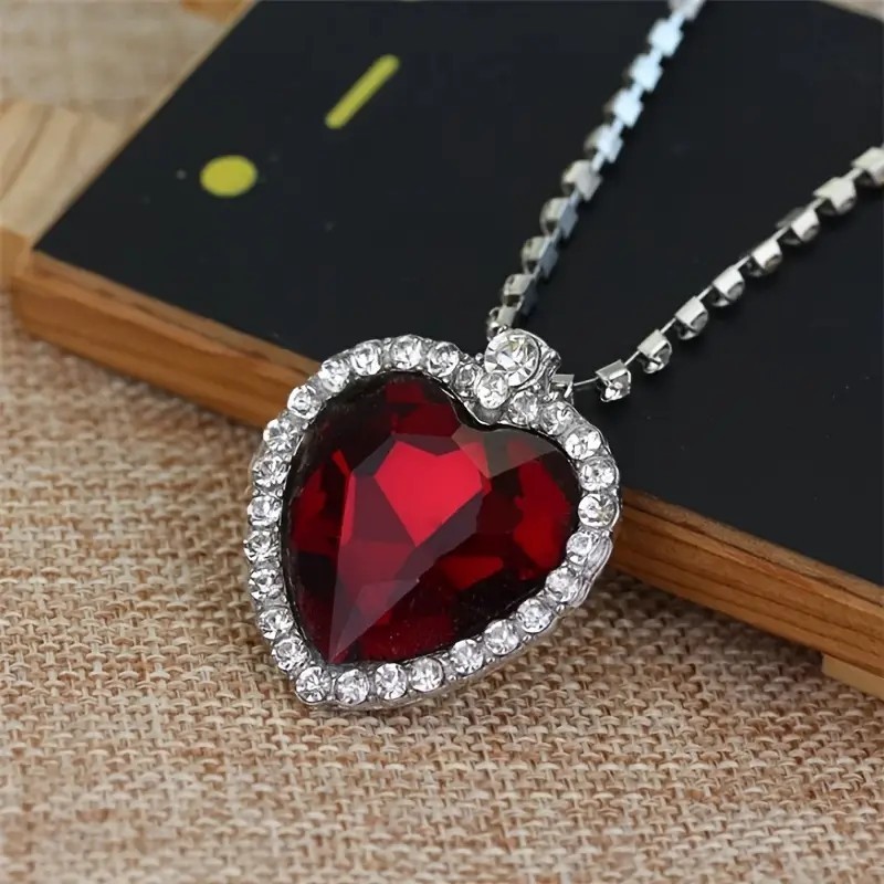 Red Titanic Heart of the Ocean Crystal Pendant Necklace Rhinestone Jewelry