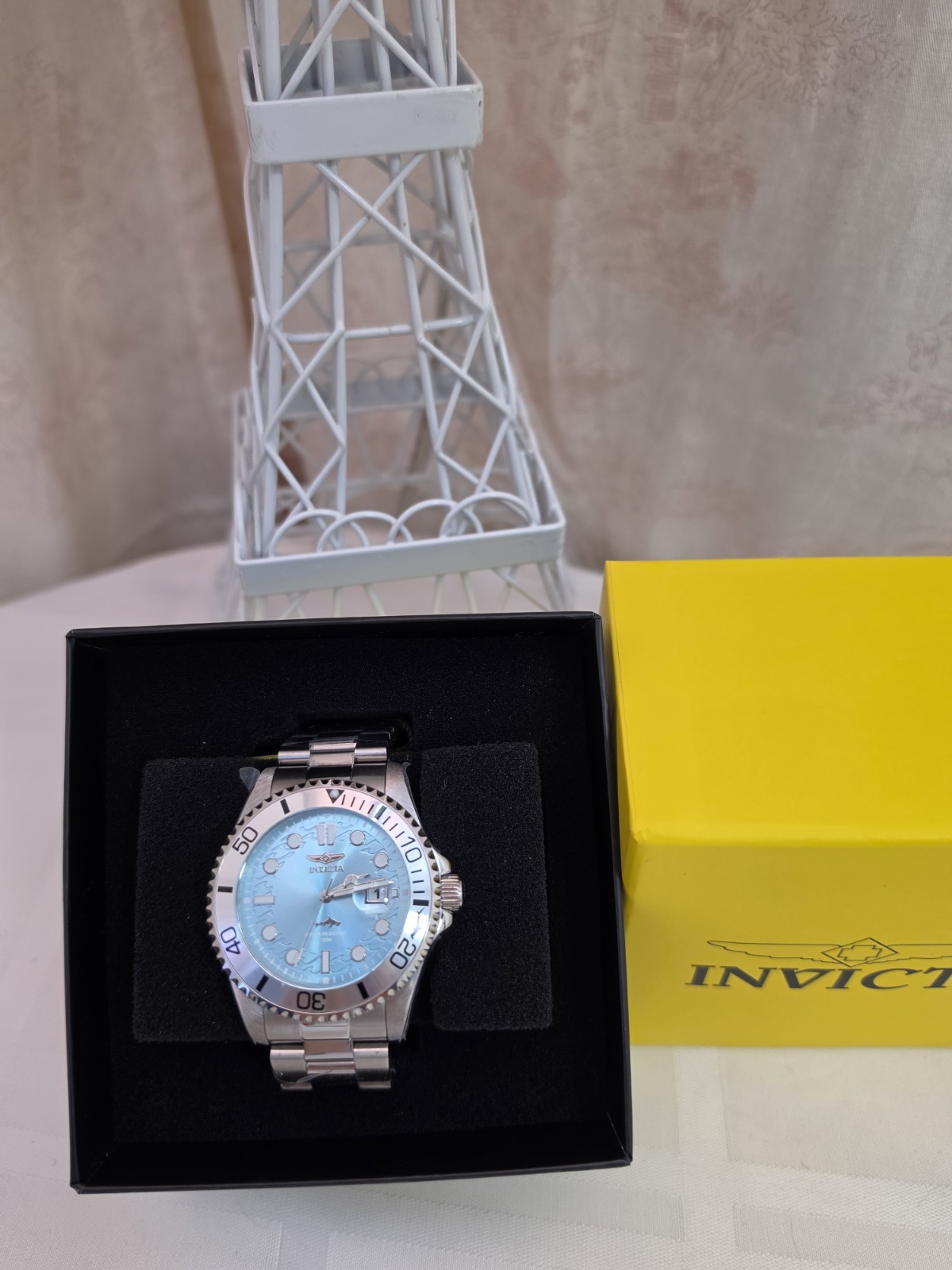 Invicta Pro Diver Men’s Watch. Water Resistant 100M,#22580,Brand NEW