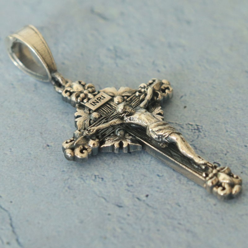 8g Catholic Crucifixion Cross With Jesus Christ Pendant 925 SOLID STERLING SILVE