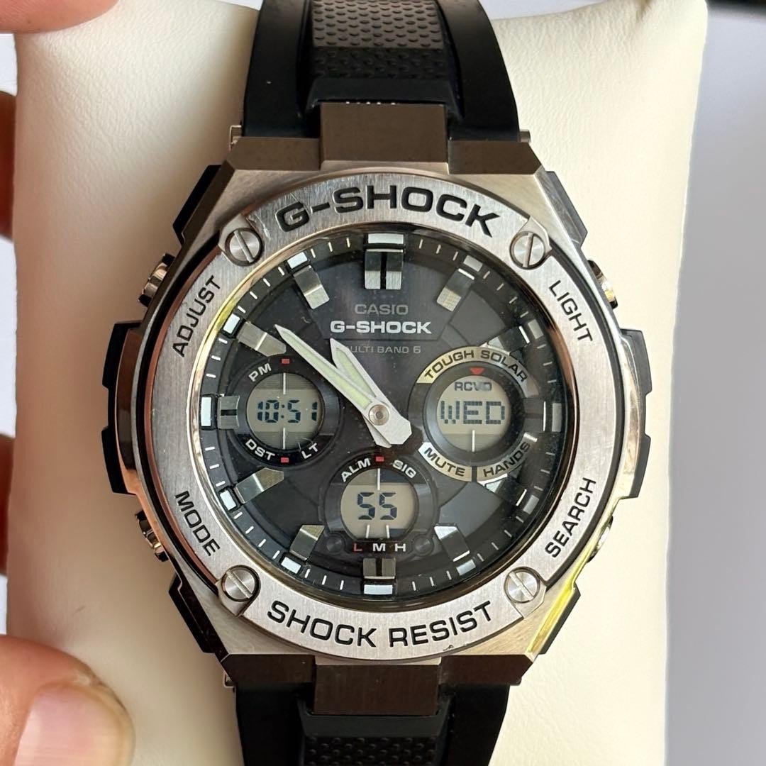 With Box and Manual G SHOCK GST W110 Radio Solar MULTIBAND6 Equipped