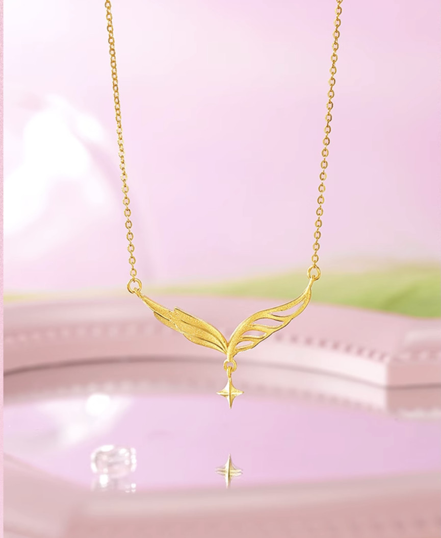 99% Pure Gold Openwork Matte Finish Wing Necklace 3.7 grams