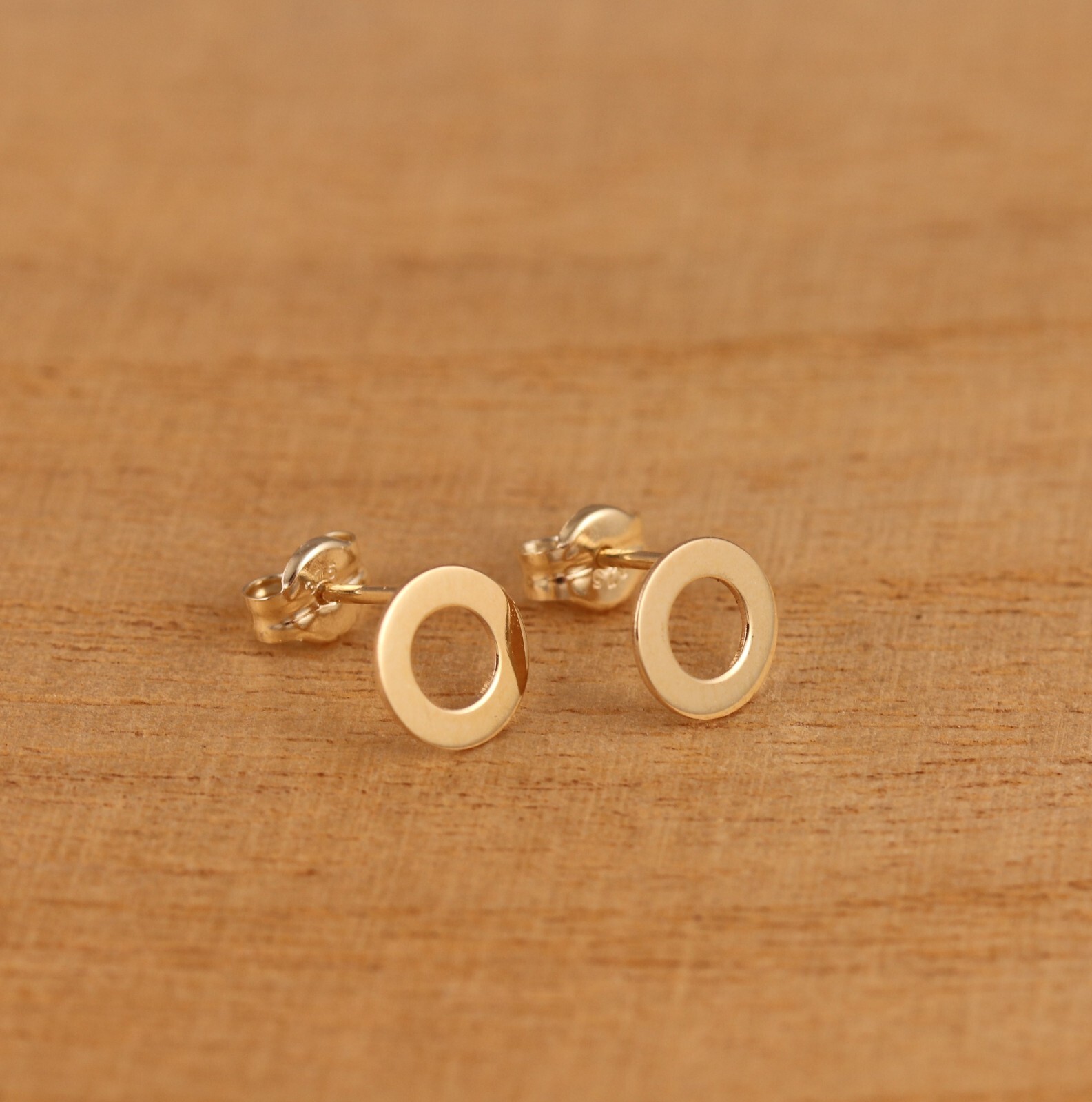 Genuine 9ct Gold Open Circle Stud Earrings 7mm Diameter a Pair Gift Boxed