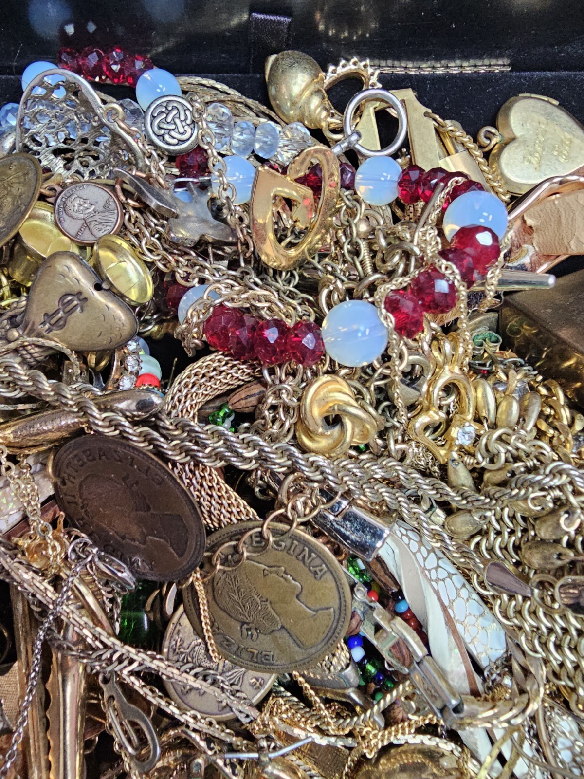 Vintage To Mod Jewelry Lot Scrap Broken Mixed Metals Some GF Untested Over 1lb