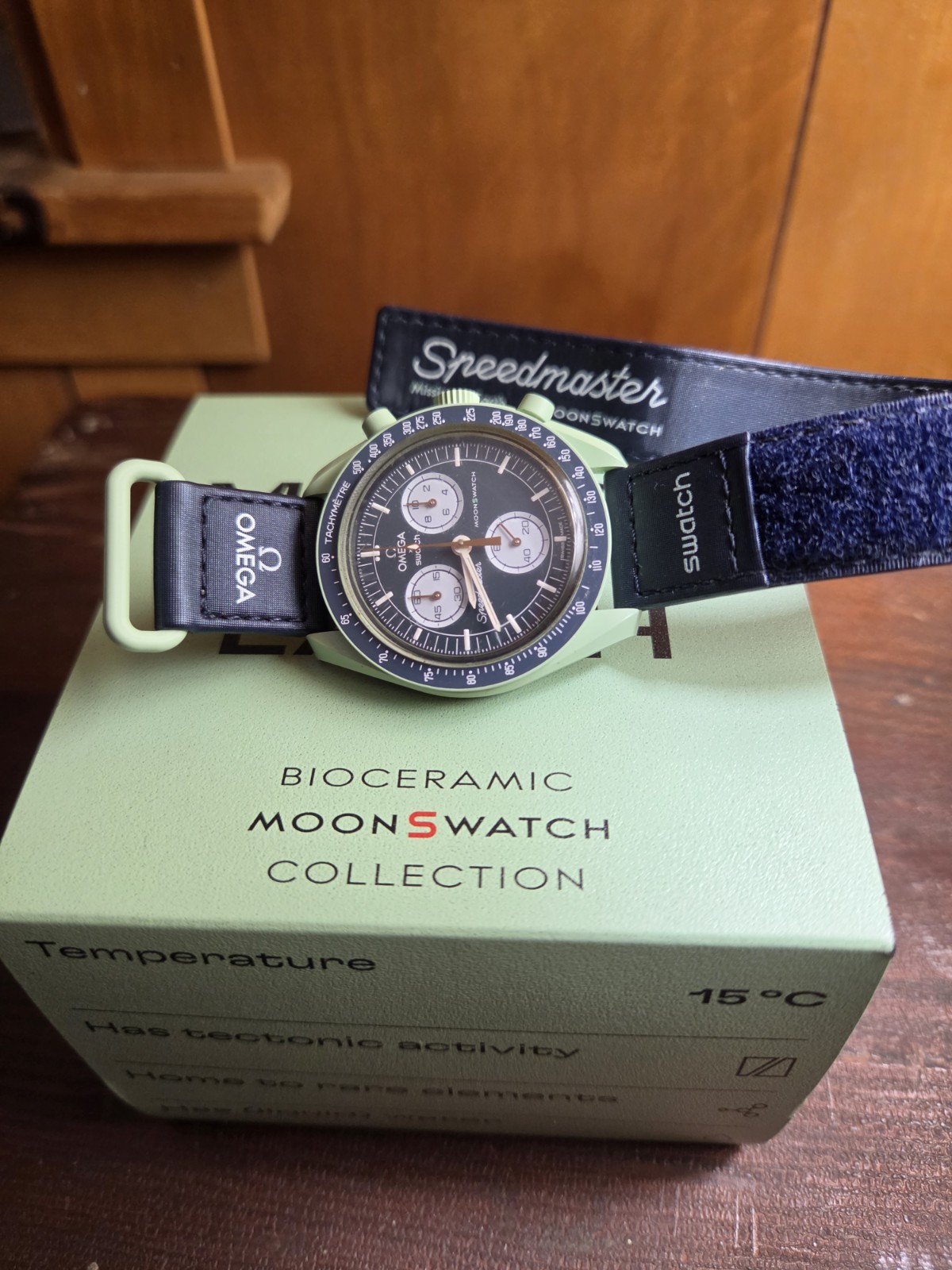 OMEGA x Swatch MoonSwatch Mission On Earth Bioceramic Chronograph Quartz 42mm