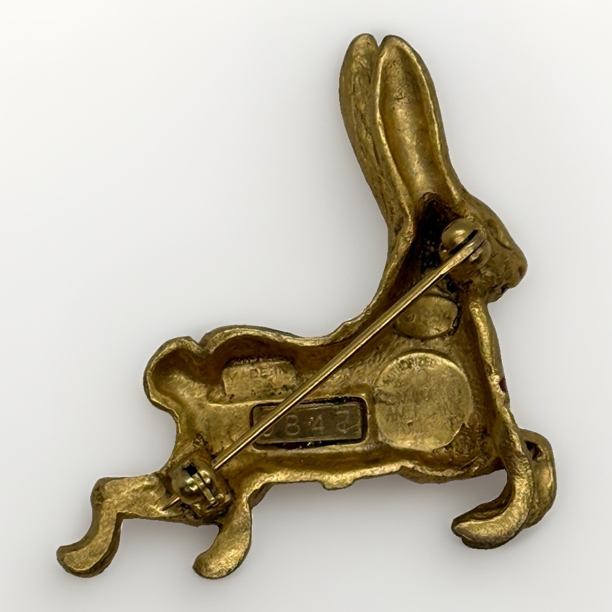 Signed 1994 Museum American Folk Art Rabbit Carousel BROOCH Hare C0313 Made USA