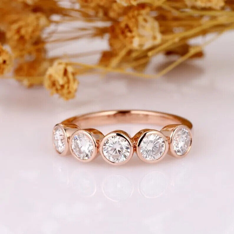 2Ct Round Cut Natural Moissanite Women’s Band Ring 14K Rose Gold Plated Silver