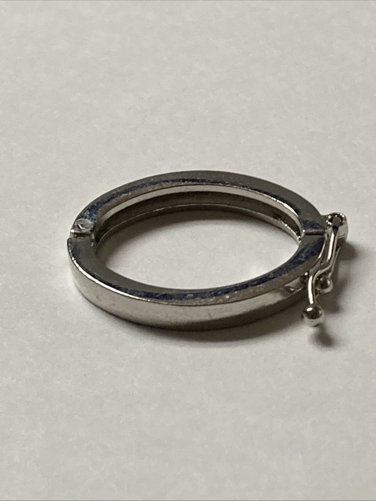Silver tone Oval Hinged Shortener / Enhancer / Connector Clasp 25mm #44016