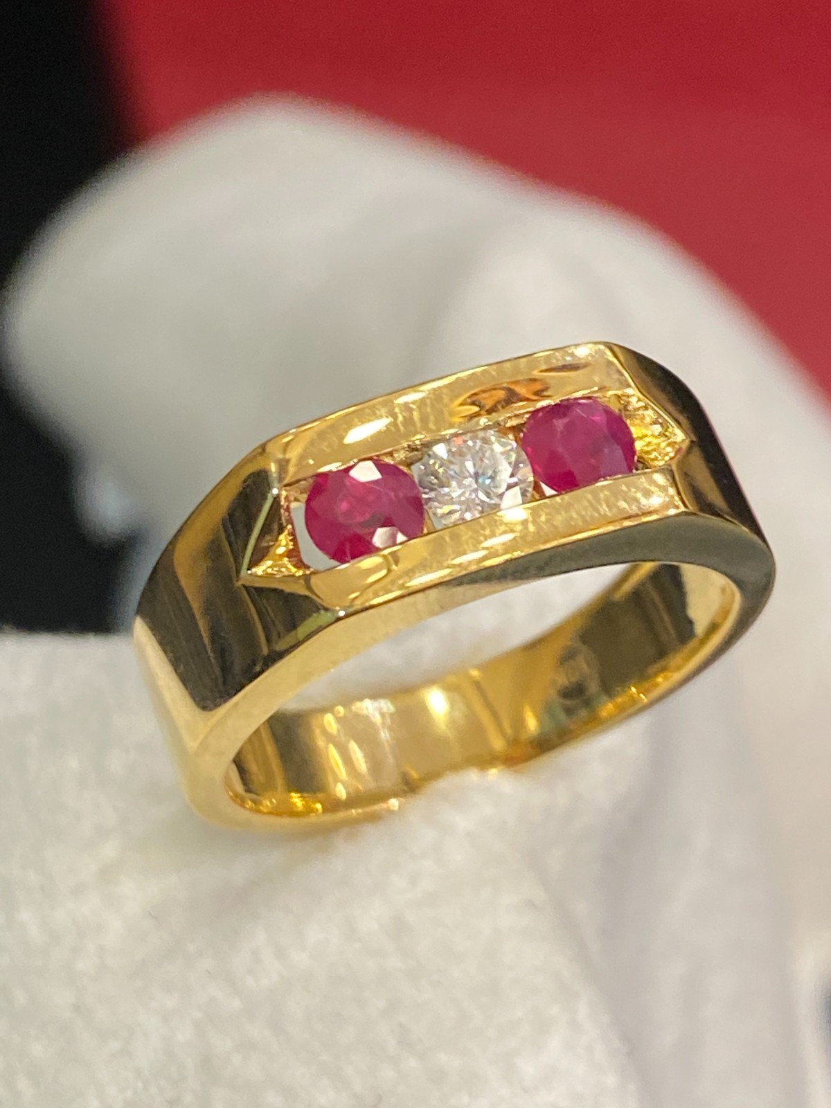 0.70 Cts Round Brilliant F/VS1 Diamonds Channel Set Ruby Men’s Ring In 18K Gold