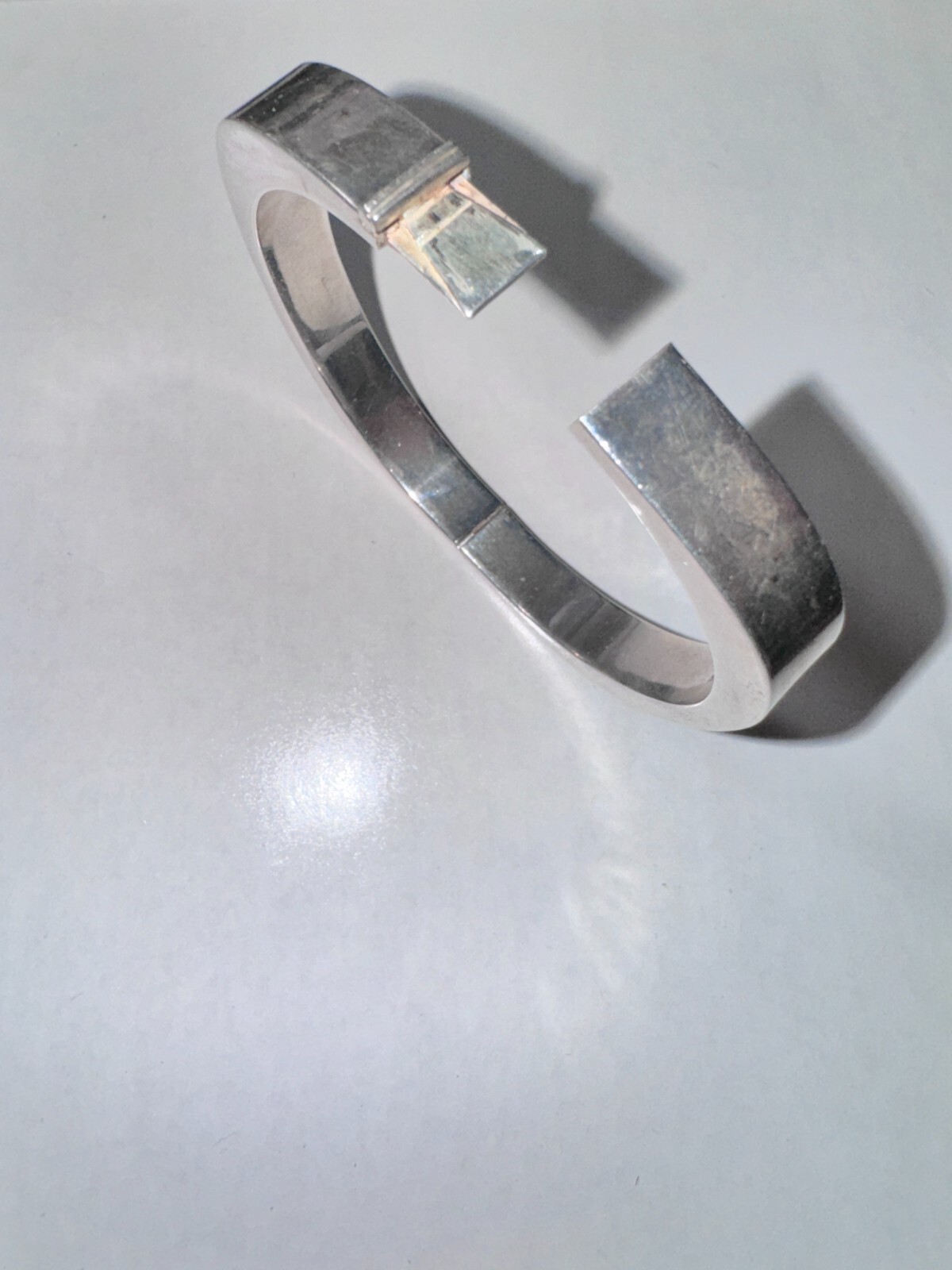 Cool Hollow Hinged 1/4-Inch-Wide Sterling Silver Bracelet, 25.8 Grams! SS-811