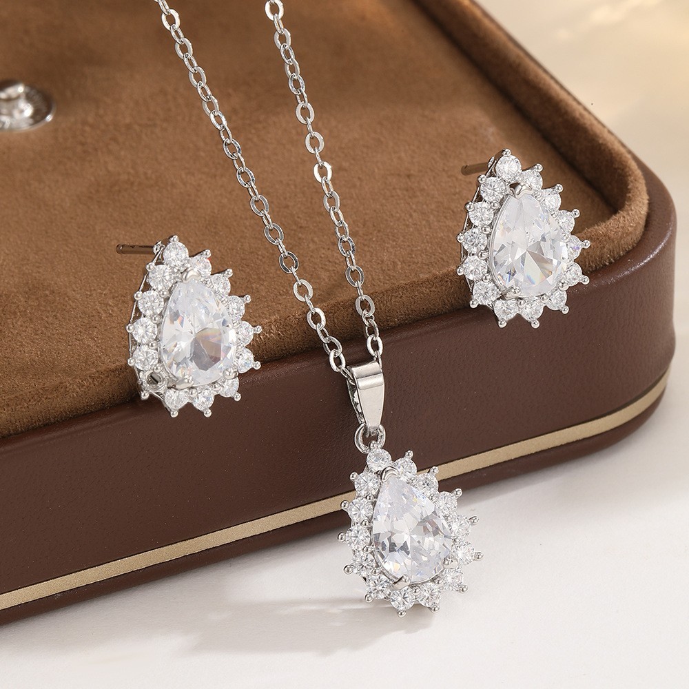 Bridal Jewelry Set Silver Cubic Zirconia Teardrop Necklace & Earrings Weddings