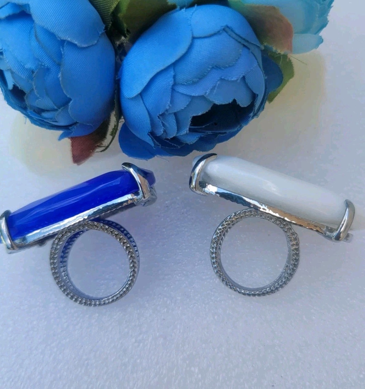 Cobalt & White Silver Chunky Statement Cocktail Ring Size 6 (KS Tela Looking)