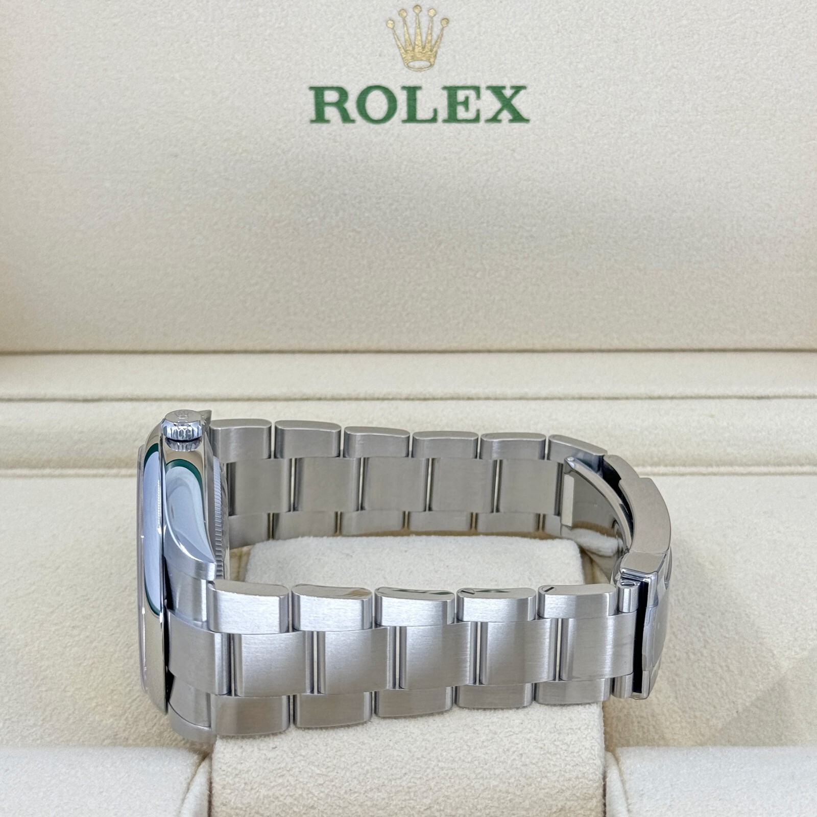 Rolex Explorer 41, Oystersteel, Silver dial, Ref#124300-0001, Unworn, 2024