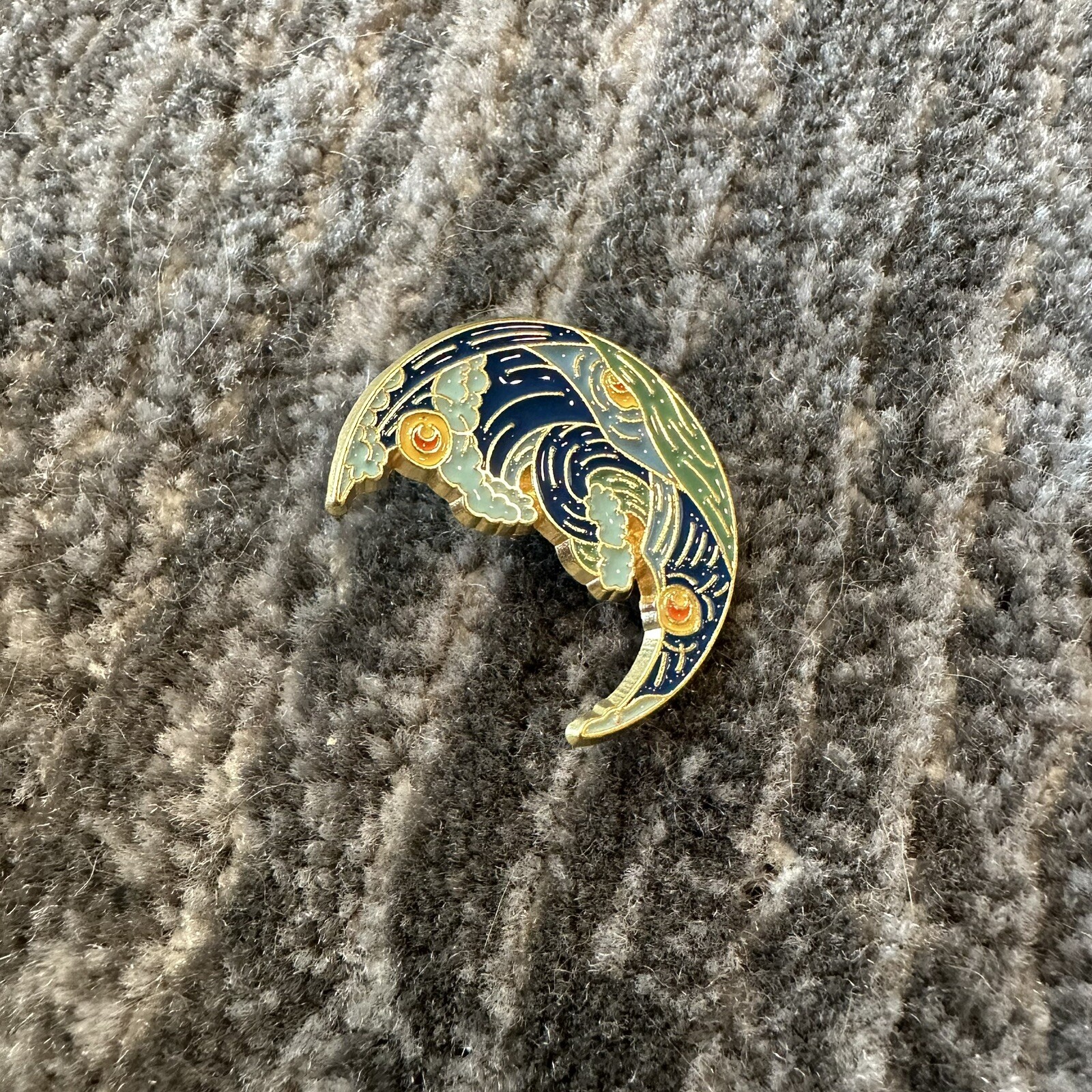 Enamel Pin Starry Night Crescent Moon Brooch Van Gogh Lapel Badge Artist Jewelry