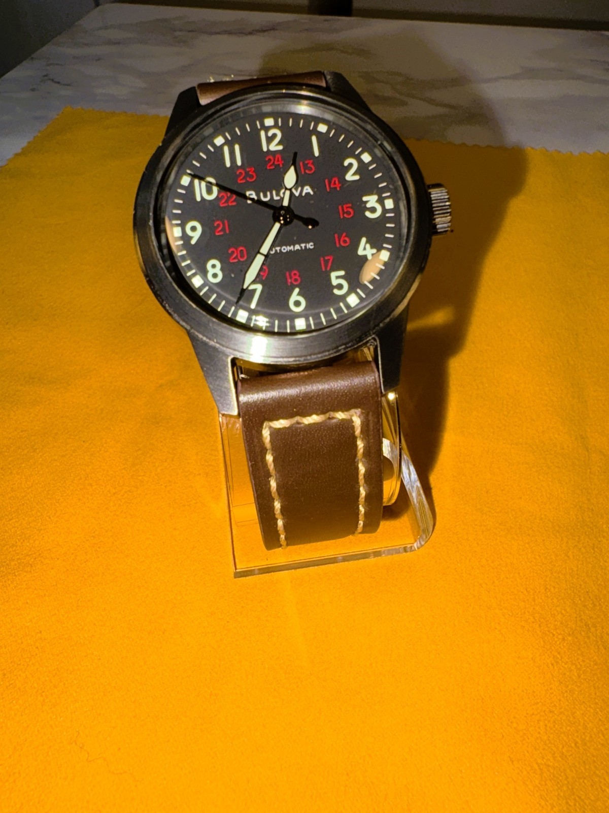 Bulova Hack 98A255 AUTOMATIC 38mm WATCH WITH TWO EXTRA STRAPS – NO RESERVE!