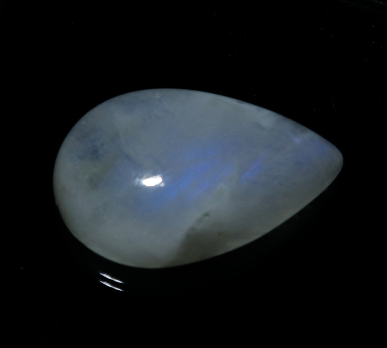 100% Certified Natural Rainbow Moonstone Pear Cabochon Gemstone 14.30 Ct