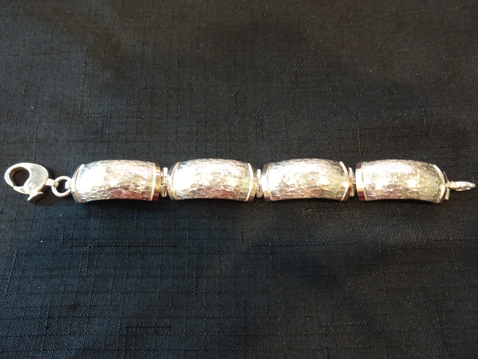 #779 SP-925 4-SECTION BANGLE LINK BRACELET-FANCY–READY FOR A QUEEN