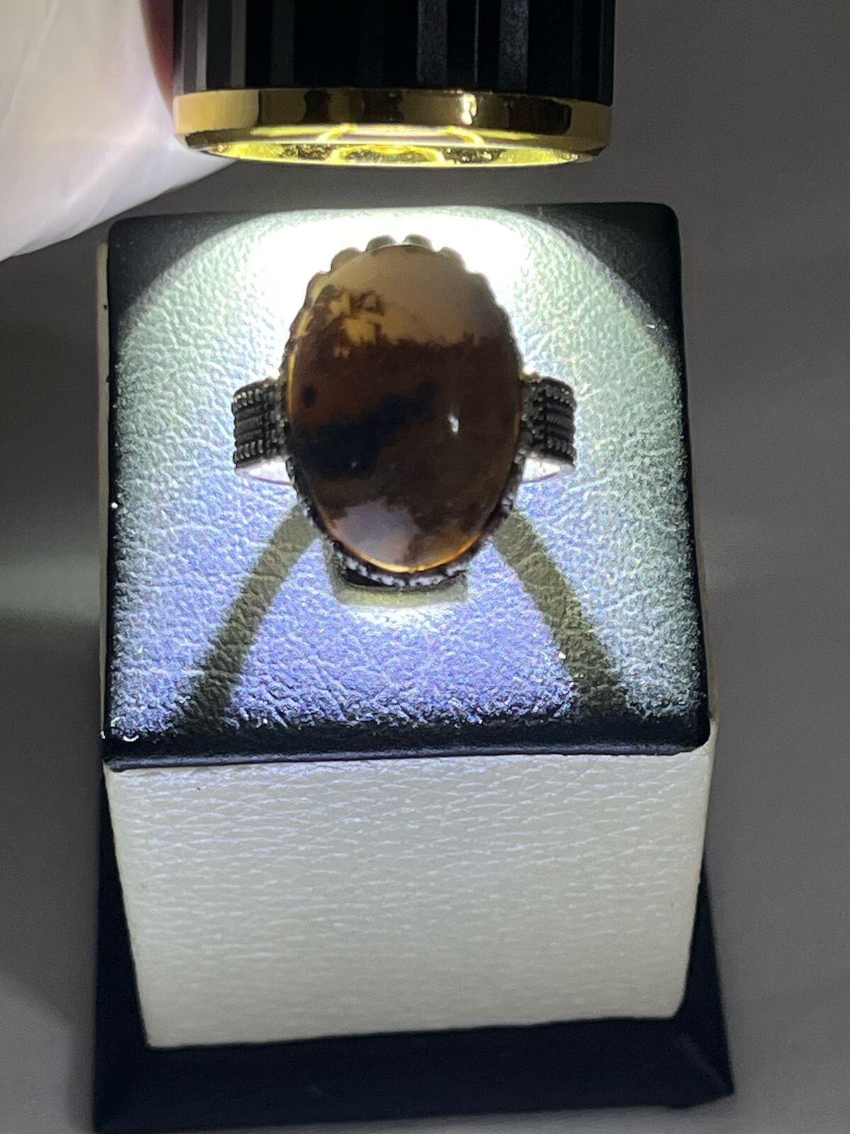 Modern Men Ring – 925 Silver with Real Yemeni Aqeeq – Handmade Traditional Gift