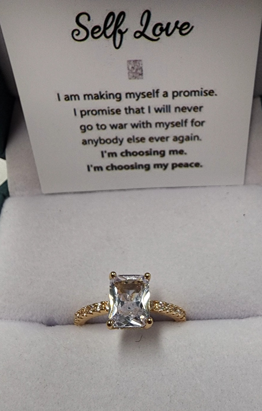 Belove 18K Gold Plated Self Love Radiant Cut Moissanite Ring sz 8