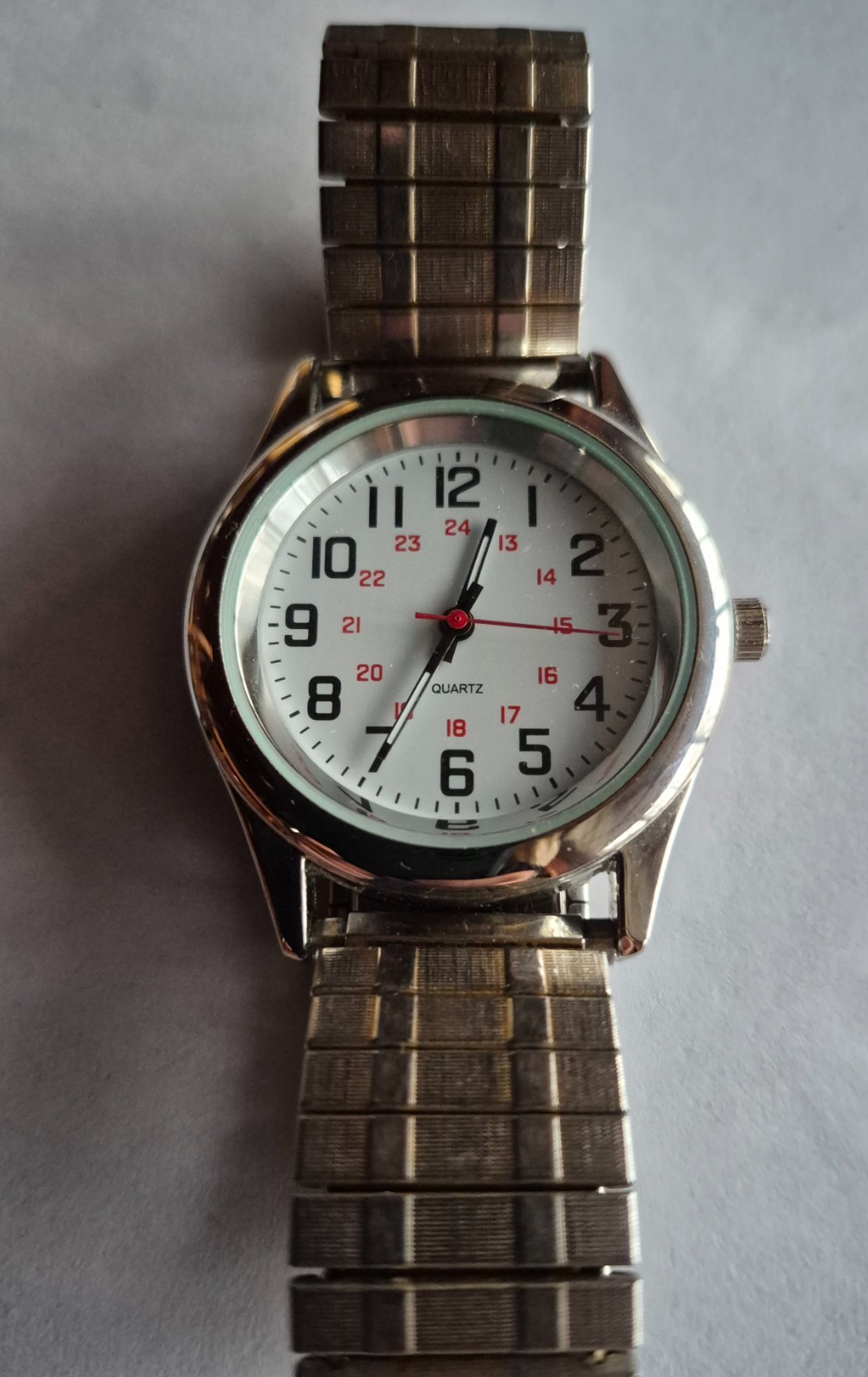 Accutime Watch Corp Quartz Mens 38 mm Flexband, great condition, very clean