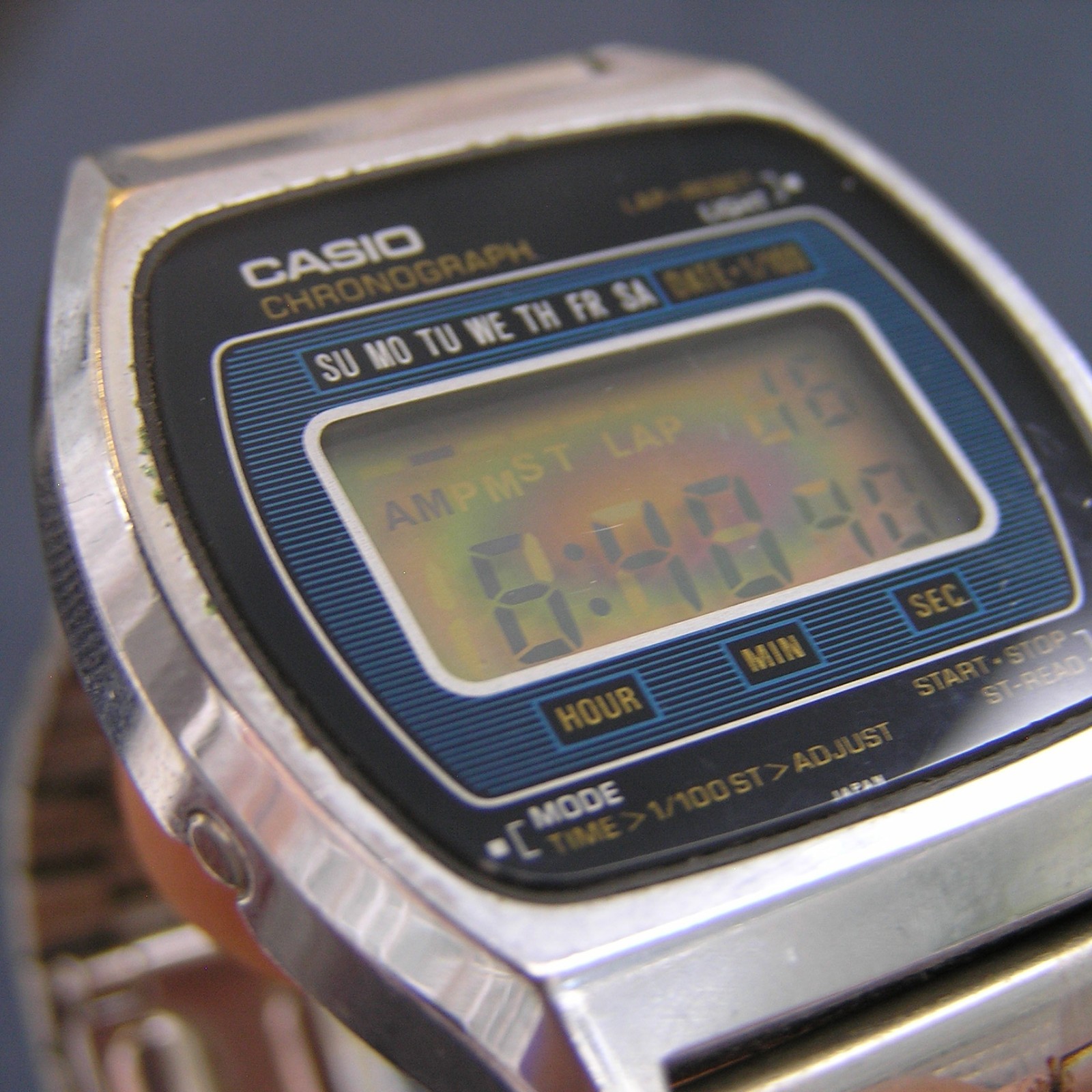 Vintage 80s CASIO 110QS-37 Chronograph Silver Digital Watch 1980 Japan Imported