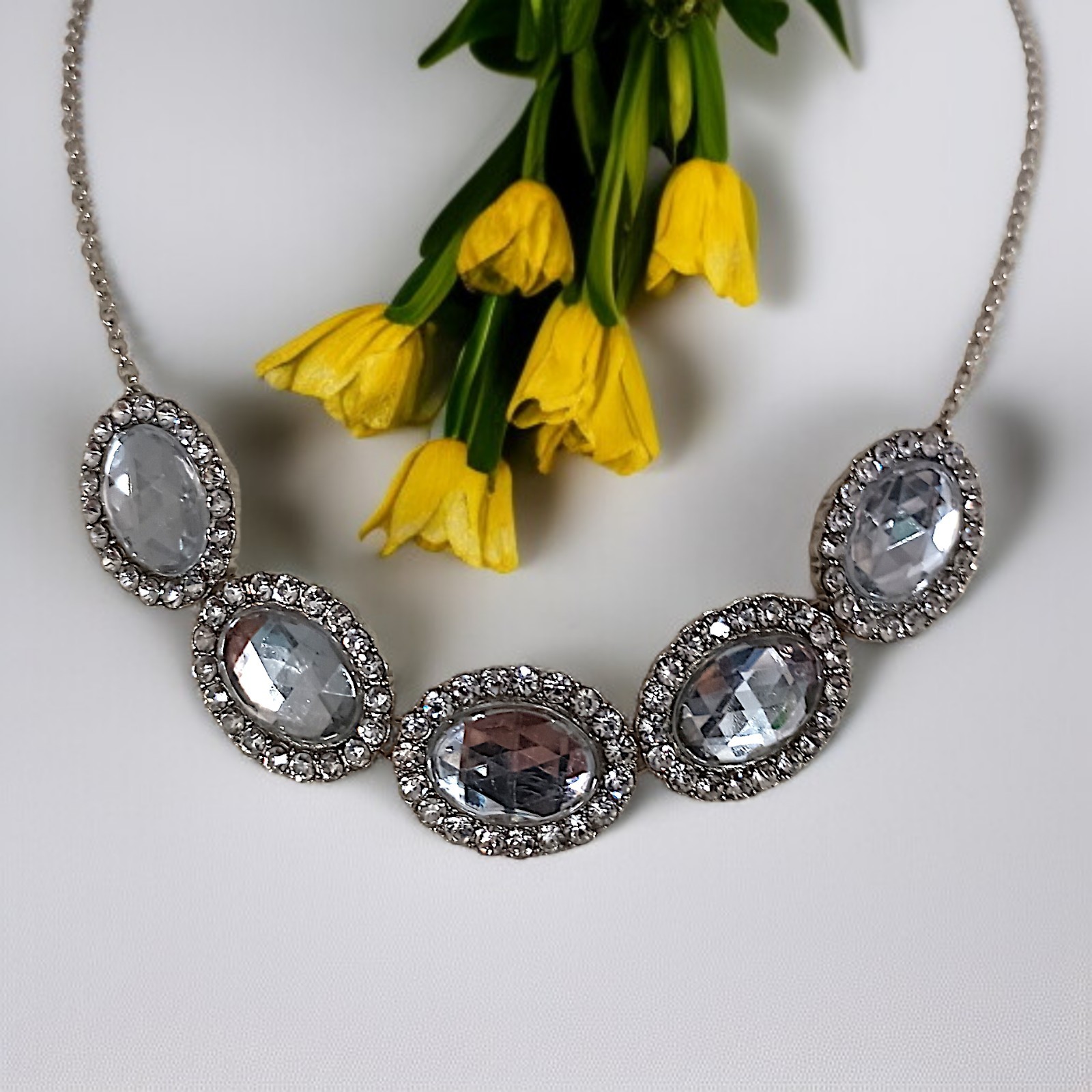 Vtg Y2K Oval Rhinestone Statement Necklace Silver Tone Bridal Prom Glam Sparkler