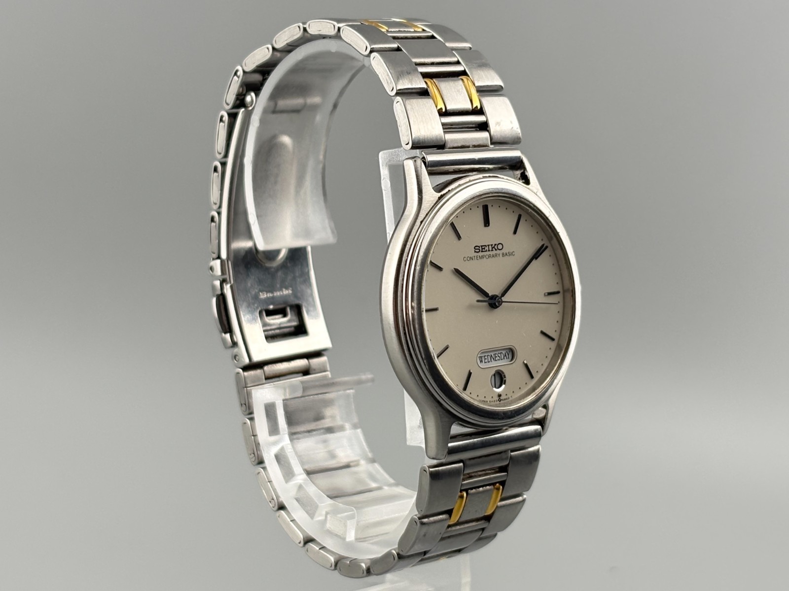 Vintage SEIKO Contemporary Basic 5H23-6B90 Quartz Day/Date Men’s Watch