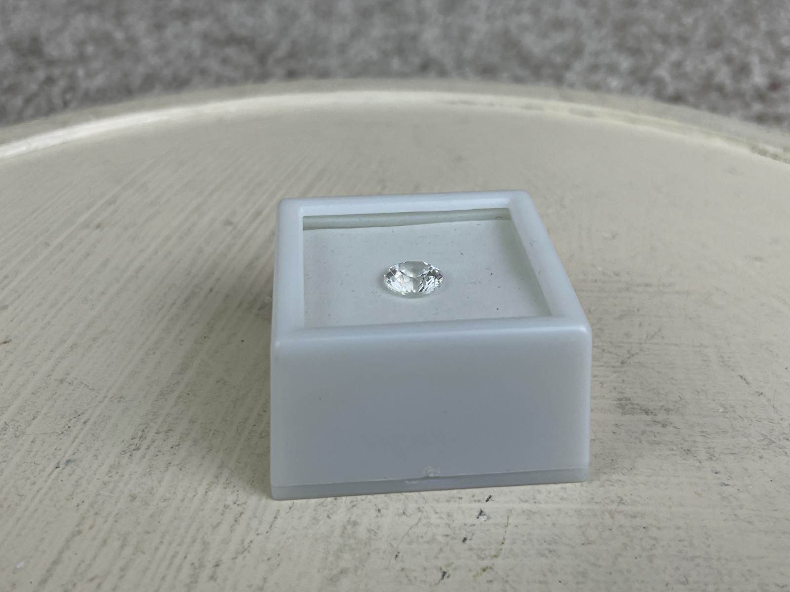 2.50 Carat 8MM Round Diamond White YAG Yttrium Aluminum Garnet Faceted Gemstone