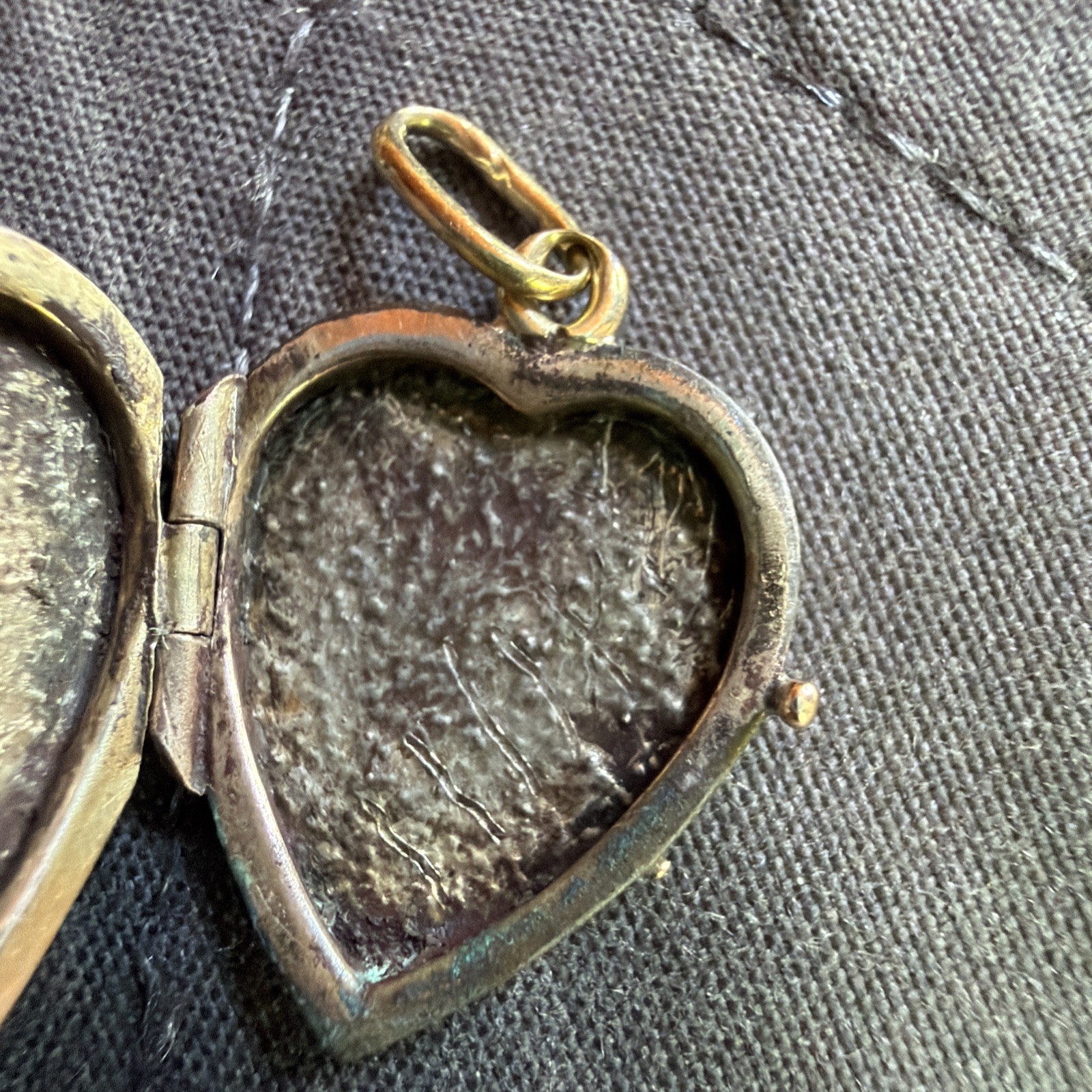 Victorian 2g Rose Gold Fill Heart Locket Seed Pearl Etched Motif Pendant Charm