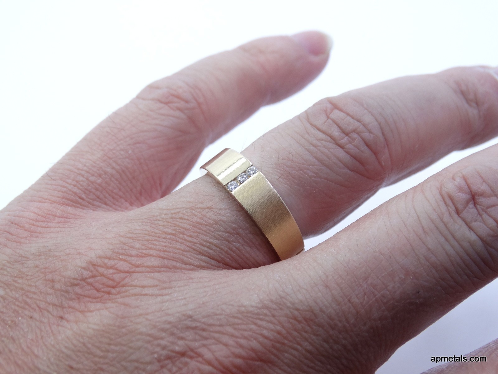 Vintage Costco 14k Yellow Gold Natural Diamond Ring Matt Finish w/ Appraisal