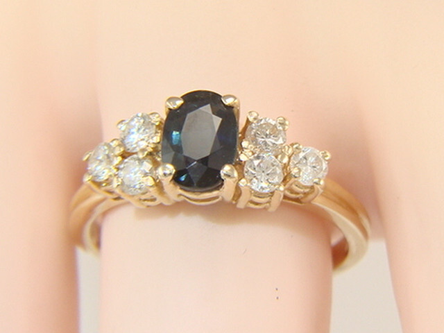 14K Yellow Gold Blue Sapphire & Diamond Cocktail or Right Hand Ring Size 7.25