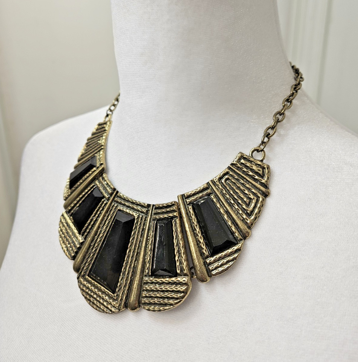Vintage Geometric Statement Bib Necklace Black & Gold Tone Art Deco Egyptian Rev