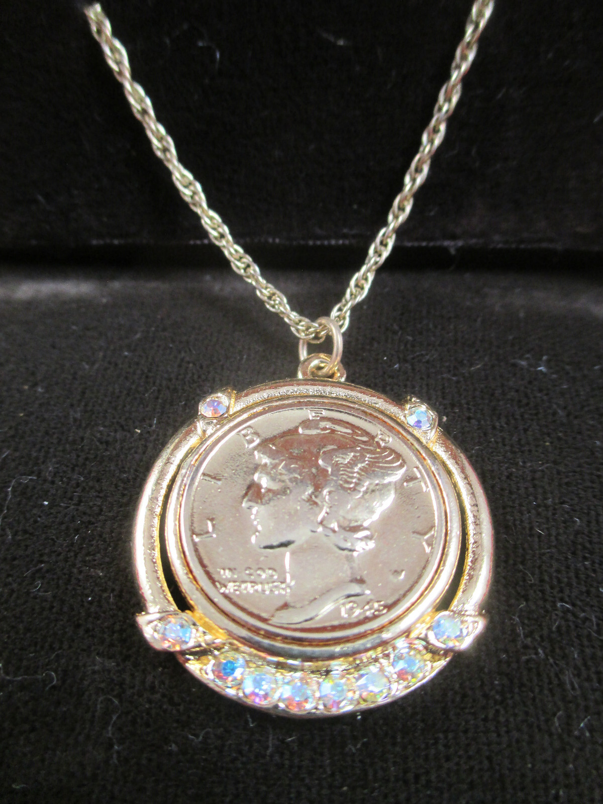 🌟 VINTAGE GOLD PLATED 1945 MERCURY DIME SEATED WITH Rinestones & 24 ” Chain