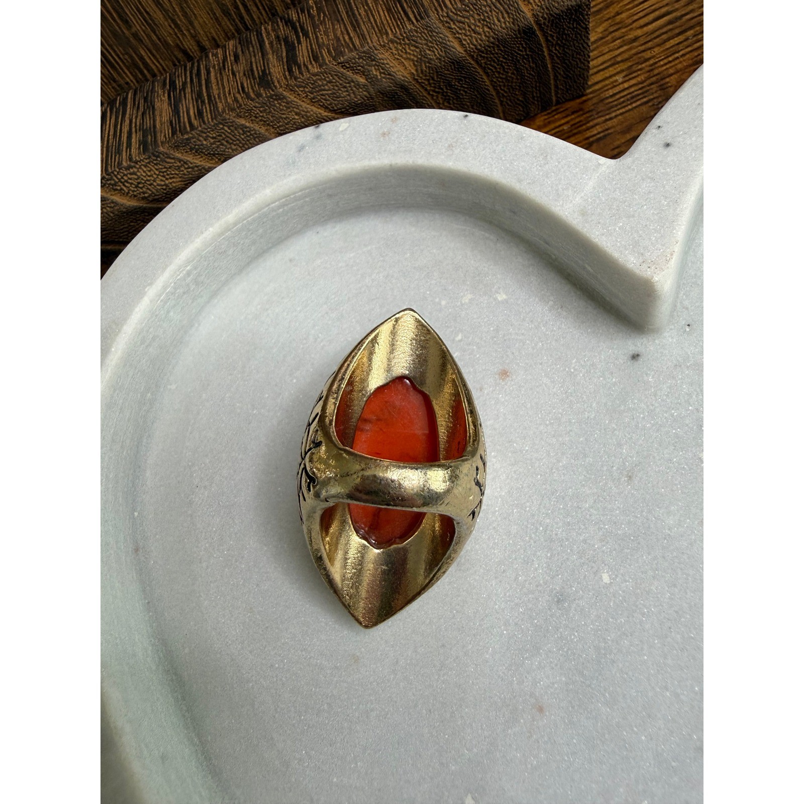 Gold Tone Orange Marquise Resin Rhinestone Leaf Engraved Statement Ring Size 7.5