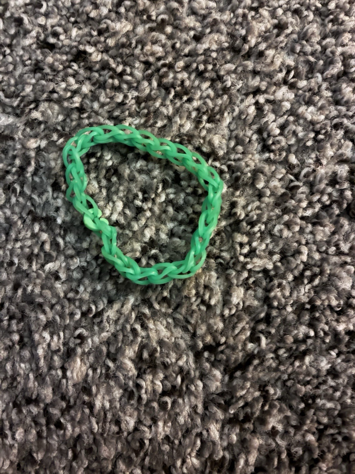 Hi I’m bracelet goats and I’m selling those for the price i can do right now