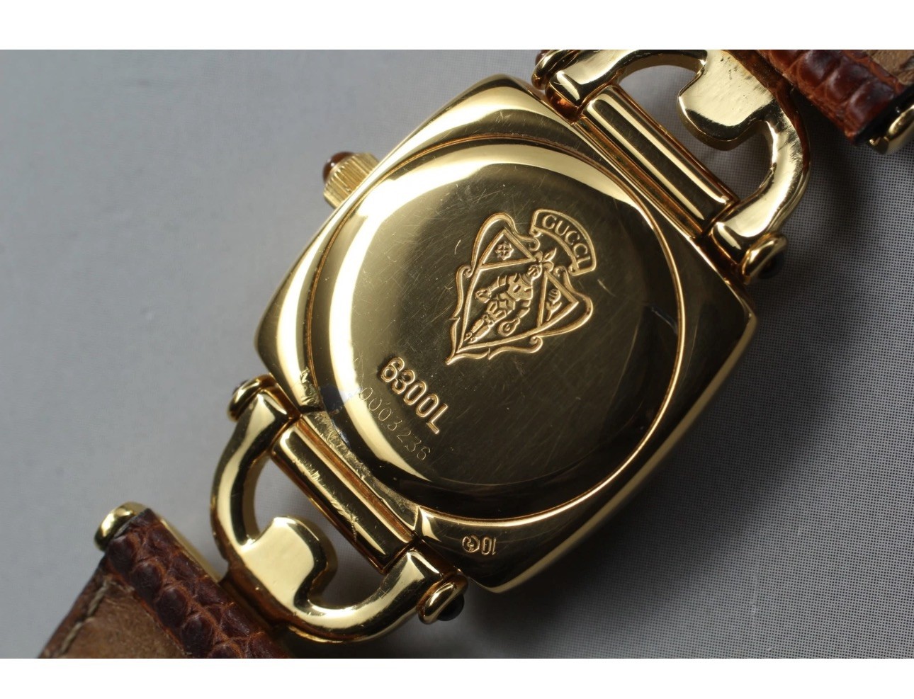 [ Exc+5 w/Case ] Gucci 6300L Gold Square Women’s Quartz Watch