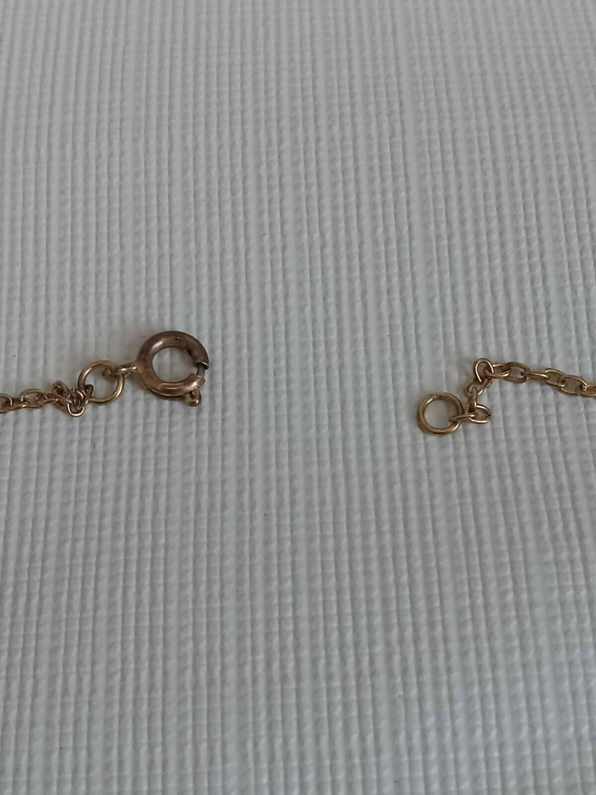 Gold Toned Open Heart Shaped Pendant Lightweight Dainty Single Strand Necklace