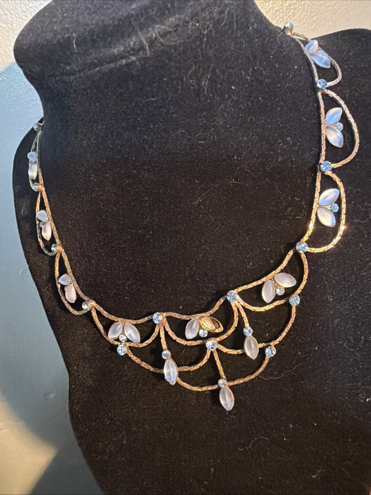 ANTIQUE EDWARDIAN MOONSTONE NECKLACE 18kgp CHAIN Hook CLASP 16” RARE Estate Find