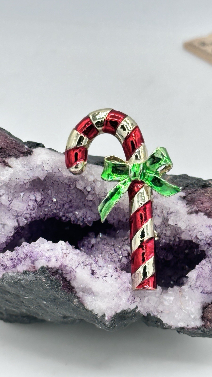 Vintage Gerry’s Candy Cane Brooch Pin Red White Enamel Green Bow Rhinestone