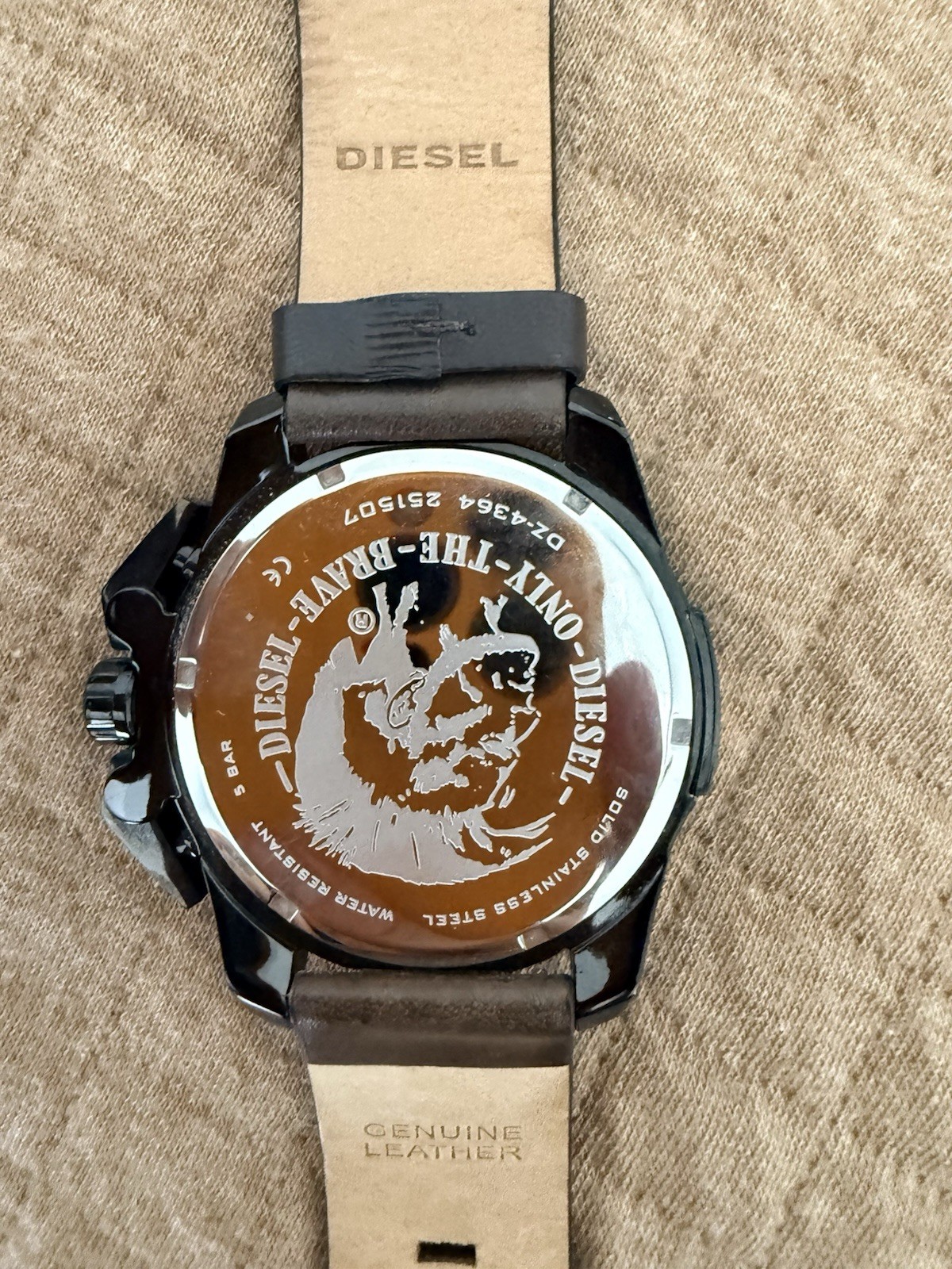 Diesel Only The Brave Men’s Quartz Chronograph 50m Black Case Brown Leather