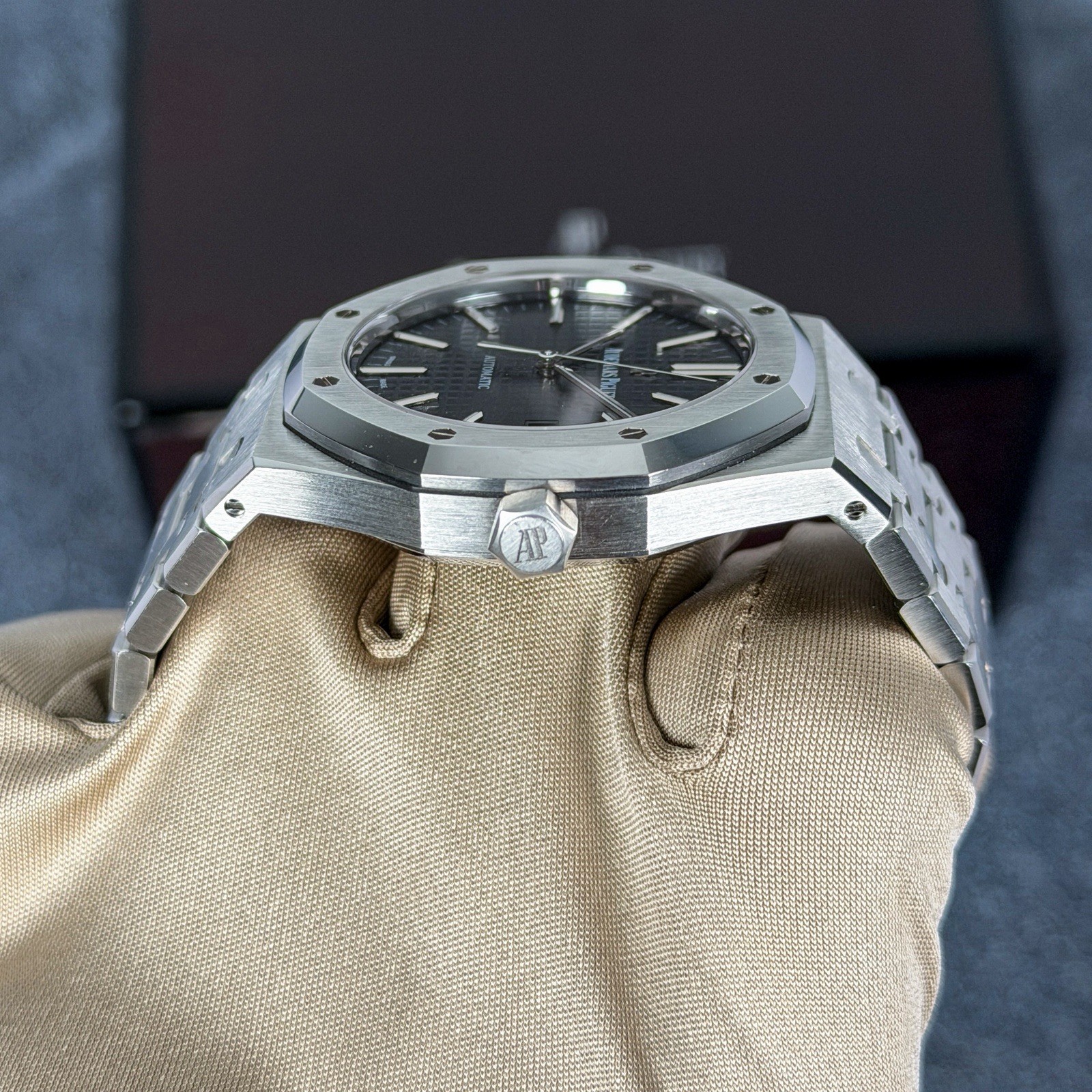 Audemars Piguet Royal Oak Men’s Black Watch – 15400ST Full Set All Links