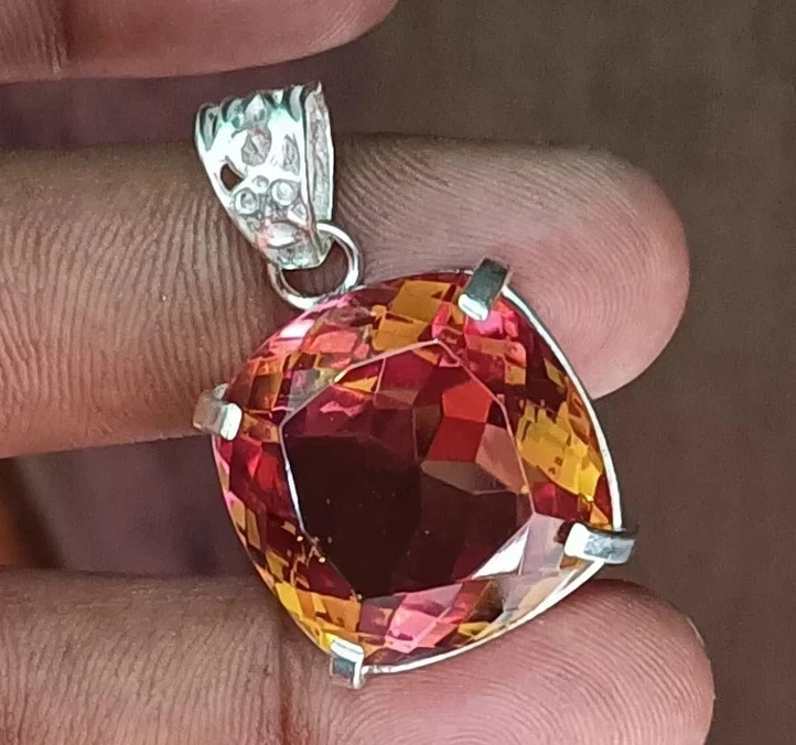 AAA+ Natural Alexandrite Color Change Gemstone 61 Ct+ 925 Solid Silver Pendant