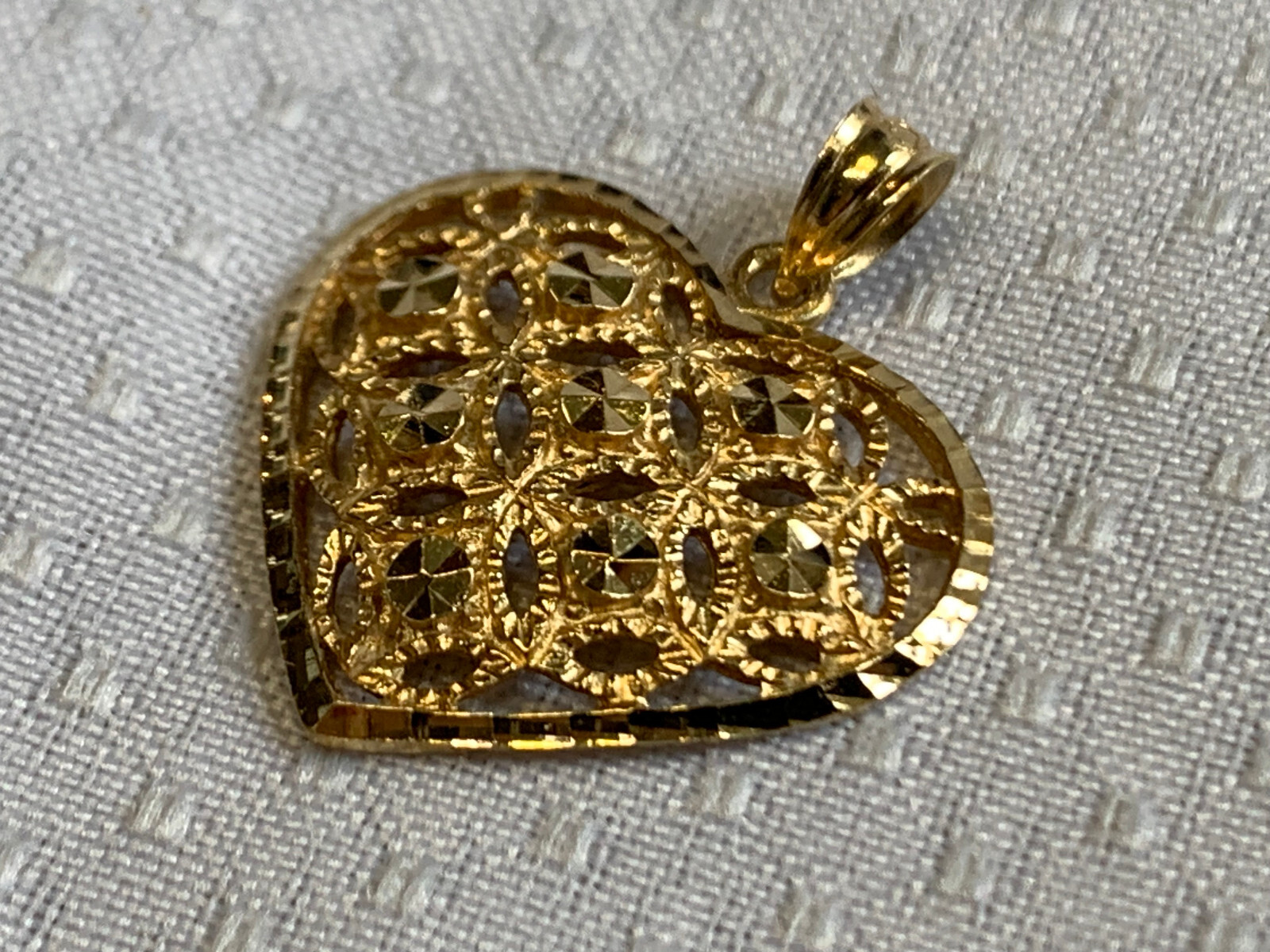 14K Yellow Gold Heart Pendant Beverly Hills Gold 1.95g Fine Jewelry Charm